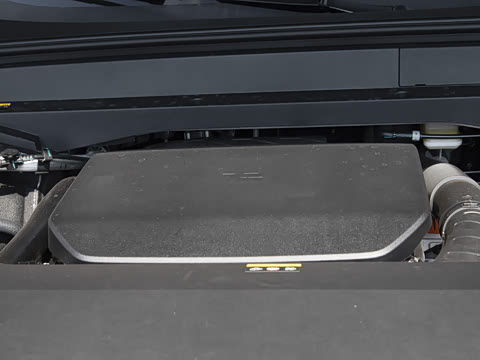 2025�� Ultra ���ܻ��°�