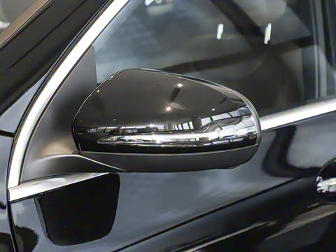 2025�� �Ŀ� GLA 220