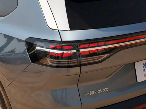 2026�� 450TSI �����콢 6��