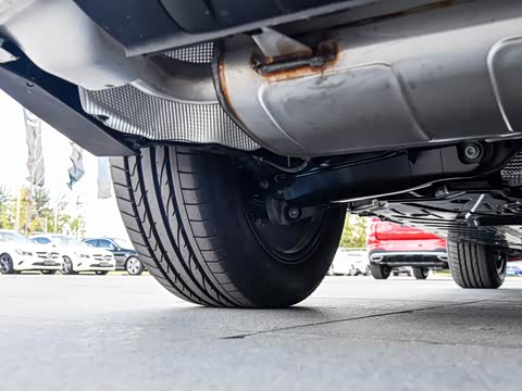 2019�� GLC 260 4MATIC ������