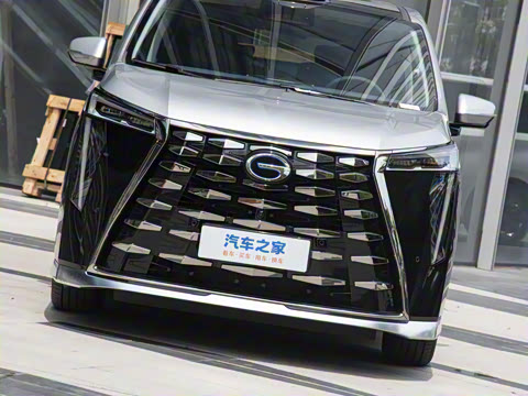 2025�� Ǭ��ϵ�� Ultra ͷ�Ȳ�