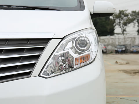 2021�� 2.0L �ֶ������� 7��