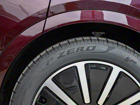 2025�� ���� Ultra�� 52kWh 5����