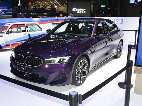 2025�� 330i 50����������