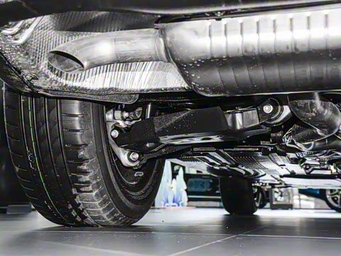 2025�� �Ŀ� GLC 260 L 4MATIC ������