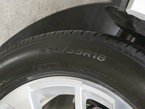 2025�� quattro 45�����ذ� 35TFSI ��ȡ��	