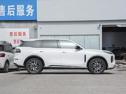 2025�� 215�콢��