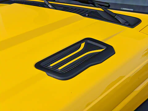 2022�� 2.0T �߾��޶���