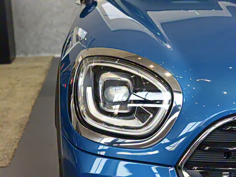 2021�� 1.5T COOPER ALL4 ���ͼ�