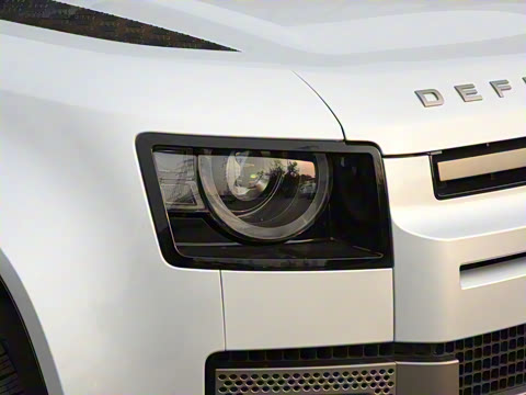 2023�� 110 3.0T P400 X-DYNAMIC HSE