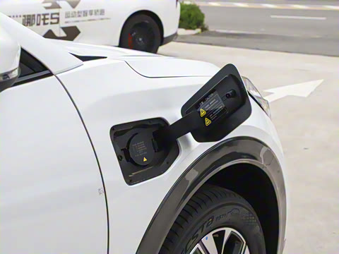 2023�� ��߸U-�� 400 U��� ��Ԫ�