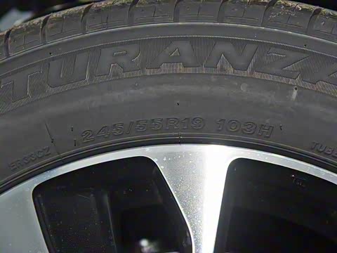 2019�� 240TURBO ������Ӣ��