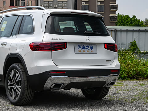 2025�� GLB 220 ������