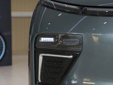 2025�� ���� 760 Max��������������ʻ