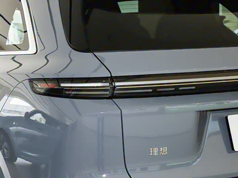 2025�� Max ���ܻ��°�