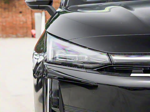 2025�� EM-i 60km ������