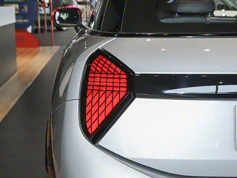 2025�� JOHN COOPER WORKS