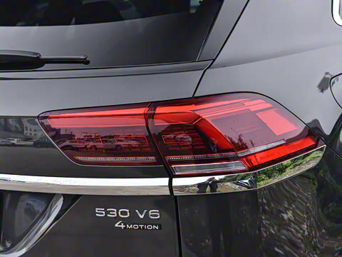 2021�� ;��X 530 V6 ������������