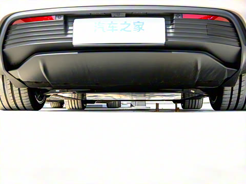 2022�� �Ŀ� Taycan