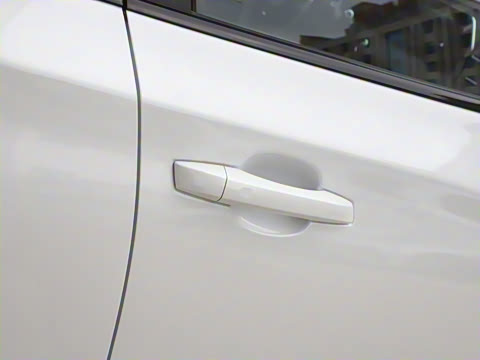 2023�� ��߸U-�� 400 U��� ��Ԫ�