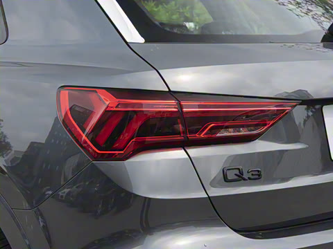 2025�� quattro 45�����ذ� 40TFSI ʱ�ж�����