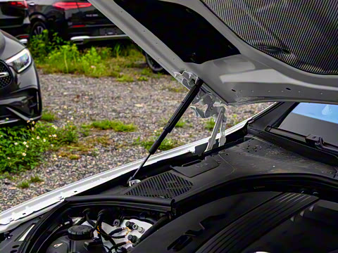 2025�� �Ŀ� S 680 4MATIC ��ҹ��