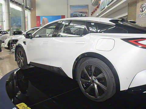 2025�� 630 PRO���а�