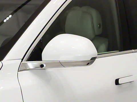 2025�� Ultra ���ܻ��°�