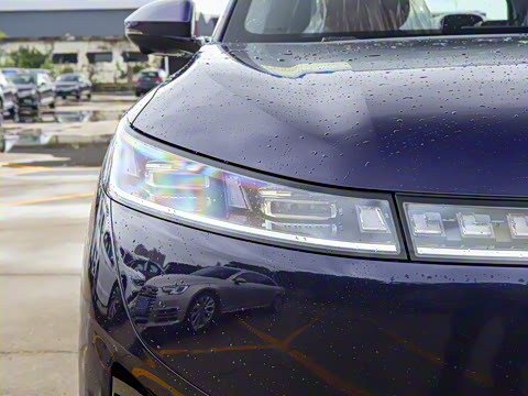 2025�� 210Ultra���Ȱ� 6��