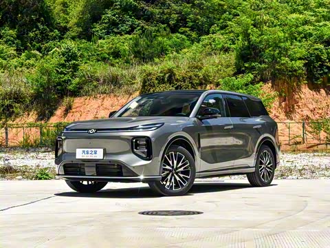 2025�� 215�콢��