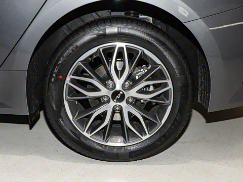 2025�� 1.5T ������