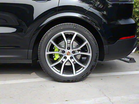 2023�� Cayenne E-Hybrid 2.0T