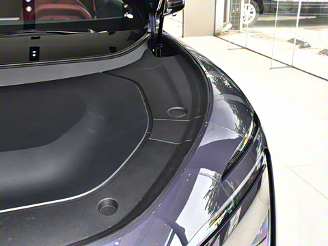 2025�� �Ŀ� Ultra���̰�