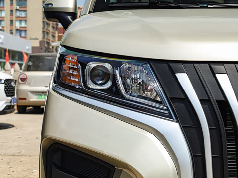 2025�� 2.0L �ֶ���������� 7��