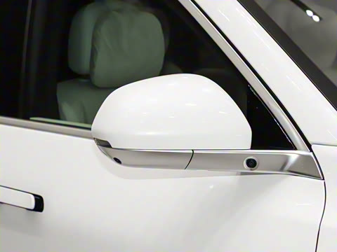 2025�� Ultra ���ܻ��°�