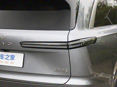 2025�� Max ������