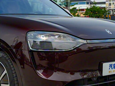 2025�� ���� Ultra�� 52kWh 5����