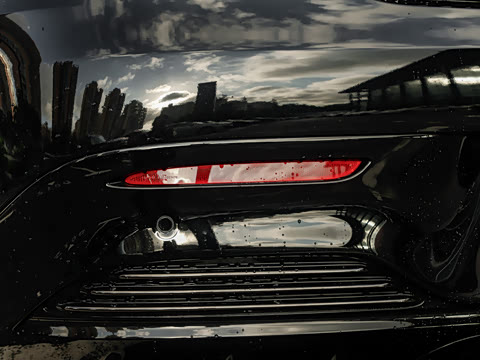 2023�� AMG EQE 53 4MATIC+