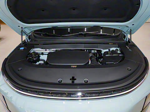 2025�� Pro ���ܻ��°�