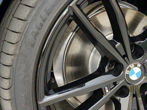 2021�� 425i M�˶���ҹ��