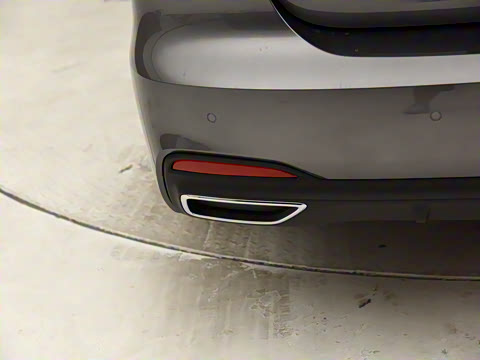 2020�� 300TGI �Զ�ˬ����Ļ�Ǽ�Supreme��