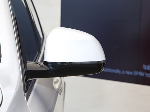 2022�� �Ŀ� xDrive 30Li M�˶���װ