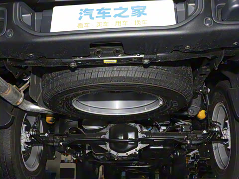 2023�� 3.6L Overland