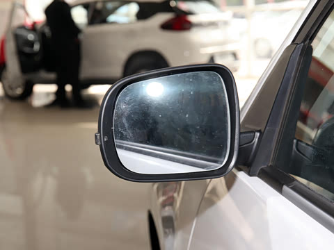 2022�� ���䳬ֵ�� 1.5L �ֶ������