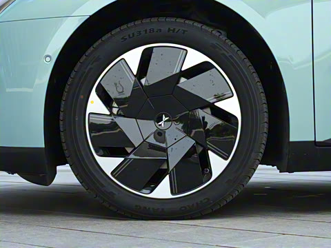 2025�� 600 �������� Max