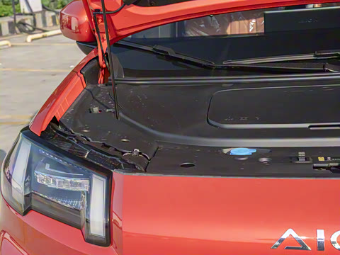 2025�� ���������� 650 ������