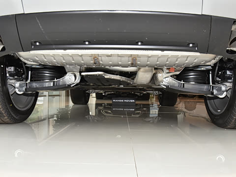 2025�� 3.0 L6 400PS �����ӳ���