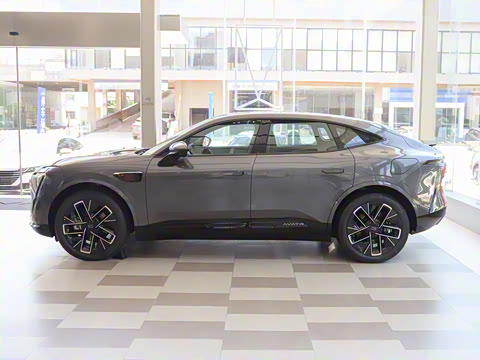 2025�� �Ŀ� Max ���̰�