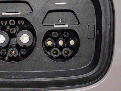 2025�� Ultra ���ܻ��°�