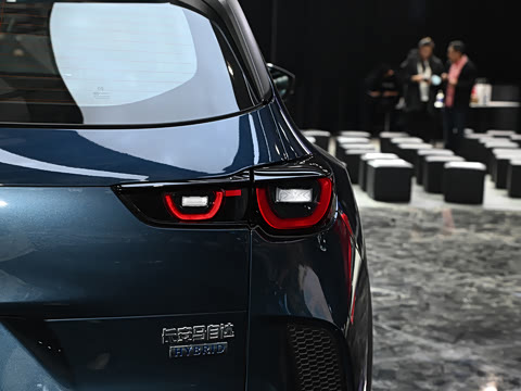 2023�� 2.5L HEV �������а�